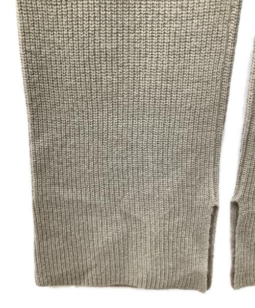 heliopole（エリオポール）heliopole (エリオポール) MIDDLE GAUGE SIDE SLIT PANTs ベージュ サイズ:36の古着・服飾アイテム