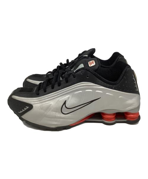 NIKE（ナイキ）NIKE (ナイキ) SHOX R4 シルバー サイズ:US10.5の古着・服飾アイテム