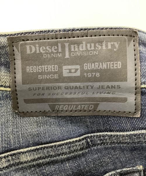 DIESEL（ディーゼル）DIESEL (ディーゼル) 1979 SLEENKER-R インディゴ サイズ:W34の古着・服飾アイテム
