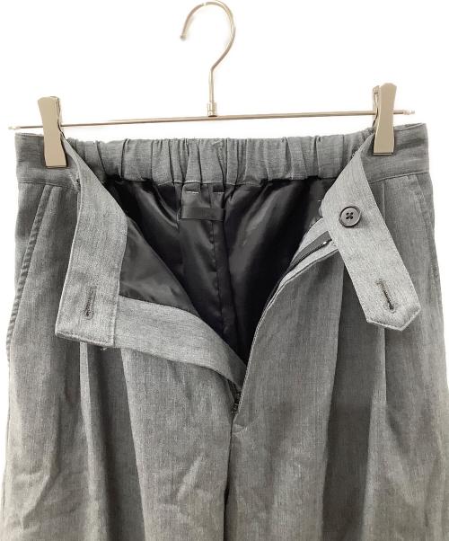juha（ユハ）juha (ユハ) 2TUCK WIDE EASY PANTS グレー サイズ:3の古着・服飾アイテム