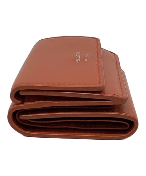 Ferragamo（フェラガモ）Ferragamo (フェラガモ) コンパクトウォレット ブラウンの古着・服飾アイテム