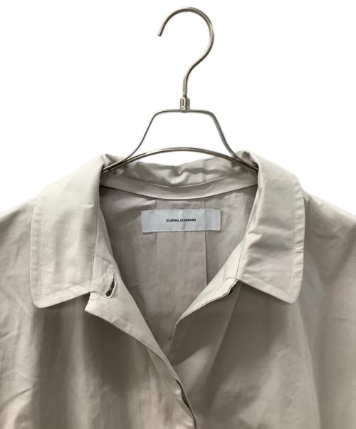 JOURNAL STANDARD（ジャーナルスタンダード）JOURNAL STANDARD (ジャーナルスタンダード) ステンカラーコート ホワイト サイズ:Freeの古着・服飾アイテム