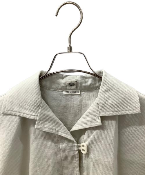 HERMES（エルメス）HERMES (エルメス) シェーヌダンクルポンチョチュニック ホワイト サイズ:36の古着・服飾アイテム