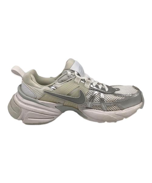 NIKE（ナイキ）NIKE (ナイキ) W V2K RUN ホワイト サイズ:US6.5の古着・服飾アイテム