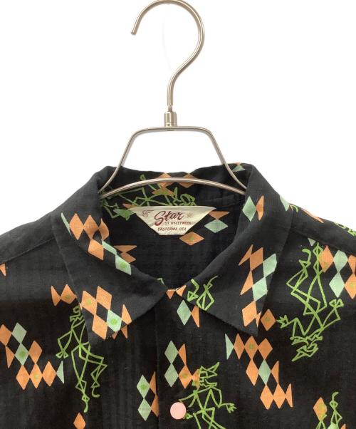 Star OF HOLLYWOOD（スターオブハリウッド）Star OF HOLLYWOOD (スターオブハリウッド) アロハシャツ ブラック サイズ:Mの古着・服飾アイテム