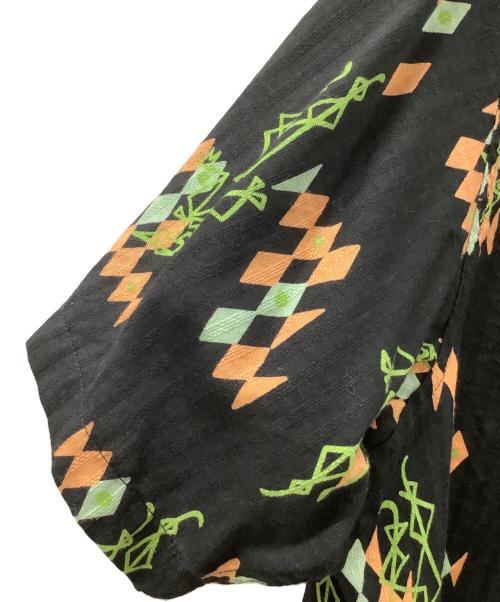 Star OF HOLLYWOOD（スターオブハリウッド）Star OF HOLLYWOOD (スターオブハリウッド) アロハシャツ ブラック サイズ:Mの古着・服飾アイテム