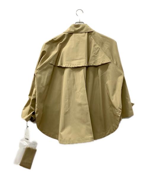 ELLIE（エリー）ELLIE (エリー) ケープトレンチコート ベージュ サイズ:F 未使用品の古着・服飾アイテム