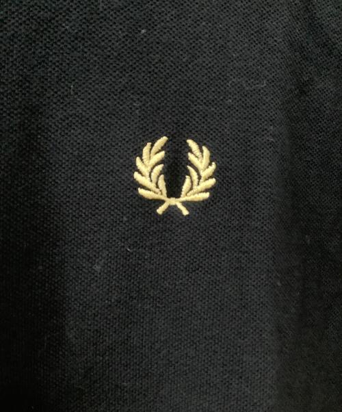 FRED PERRY（フレッドペリー）FRED PERRY (フレッドペリー) ポロシャツ ブラック サイズ:44の古着・服飾アイテム