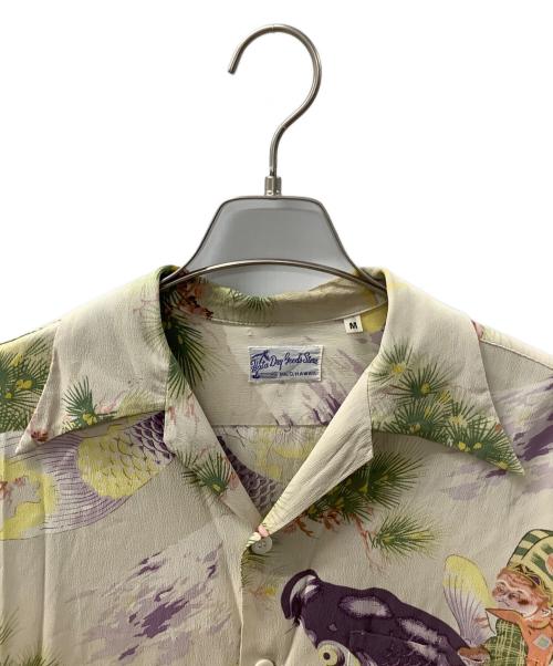 Sun Surf（サンサーフ）Sun Surf (サンサーフ) MONKEY THE CARP RIDER ベージュ サイズ:Mの古着・服飾アイテム