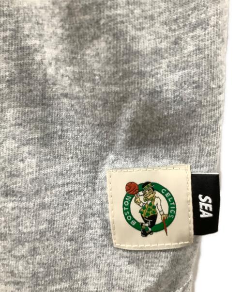 NBA（エヌビーエー）NBA (エヌビーエー) WIND AND SEA (ウィンダンシー) 半袖カットソー グレー サイズ:Lの古着・服飾アイテム