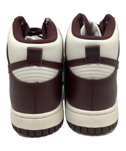NIKE（ナイキ）NIKE (ナイキ) DUNK HIGH（ダンク ハイ） ブラウン×ホワイト サイズ:US7.5 未使用品の古着・服飾アイテム