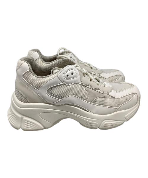 emmi atelier（エミアトリエ）emmi atelier (エミアトリエ) メッシュダットスニーカー ホワイト サイズ:23.5cm 未使用品の古着・服飾アイテム