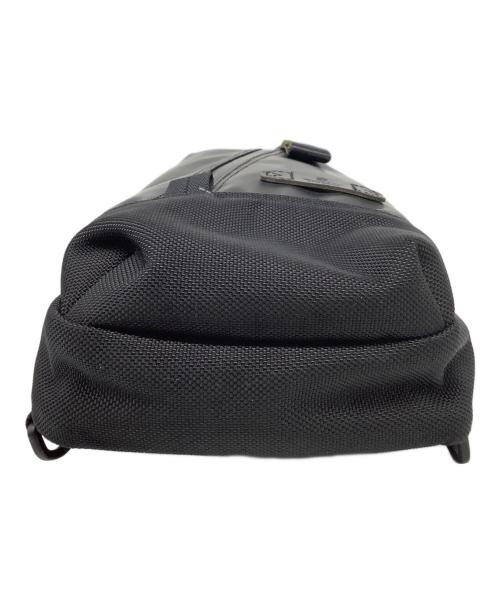 master-piece（マスターピース）master-piece (マスターピース) ボディーバッグ ブラックの古着・服飾アイテム