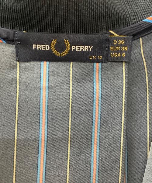 FRED PERRY（フレッドペリー）FRED PERRY (フレッドペリー) ノースリーブ・キャミソールワンピース ネイビー サイズ:UK10の古着・服飾アイテム