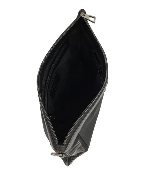 JIMMY CHOO（ジミーチュウ）JIMMY CHOO (ジミーチュウ) クラッチバッグ ブラックの古着・服飾アイテム