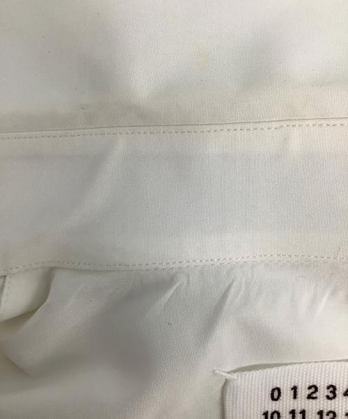 Maison Margiela（メゾンマルジェラ）Maison Margiela (メゾンマルジェラ) 長袖シャツ ホワイト サイズ:39の古着・服飾アイテム