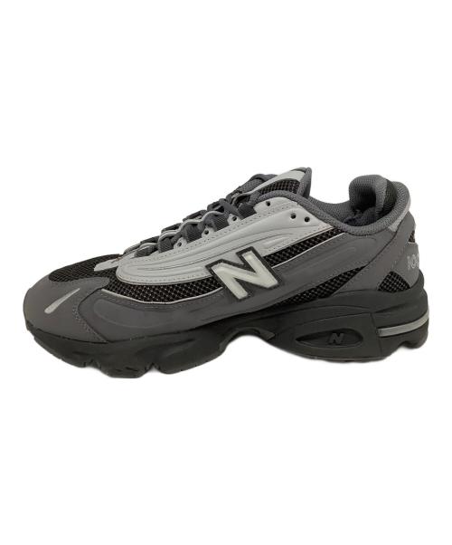 NEW BALANCE（ニューバランス）NEW BALANCE (ニューバランス) 1000 ローカットスニーカー グレー サイズ:US8.5の古着・服飾アイテム