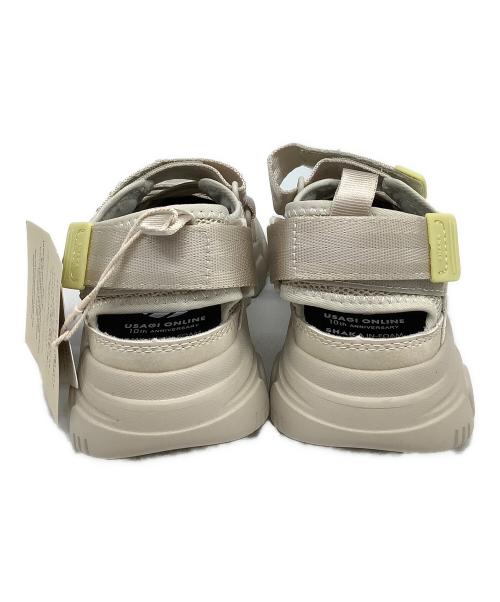 shaka（シャカ）shaka (シャカ) サンダル ベージュ サイズ:US4の古着・服飾アイテム