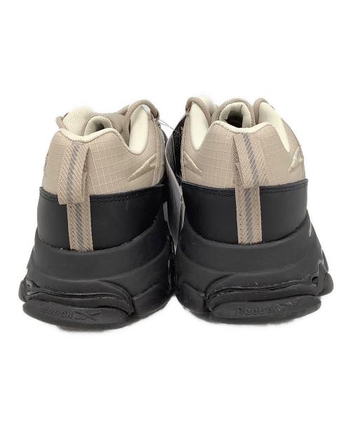 REEBOK（リーボック）REEBOK (リーボック) スニーカー ベージュ サイズ:USA7の古着・服飾アイテム