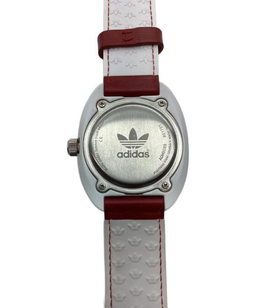 adidas（アディダス）adidas (アディダス) 腕時計 ホワイトの古着・服飾アイテム