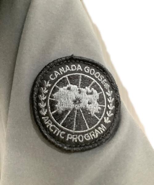 CANADA GOOSE（カナダグース）CANADA GOOSE (カナダグース) Rossclair Parka グレー サイズ:Sの古着・服飾アイテム