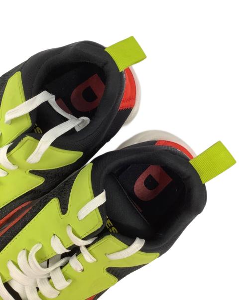 DIESEL（ディーゼル）DIESEL (ディーゼル) スニーカー レッド×ブラック サイズ:US10の古着・服飾アイテム