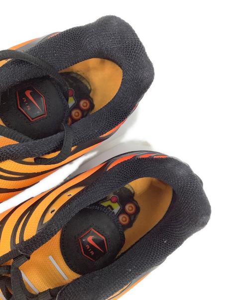 NIKE（ナイキ）NIKE (ナイキ) AIR MAX PLUS OG（エアマックスプラス） ブラック×オレンジ サイズ:US10.5の古着・服飾アイテム