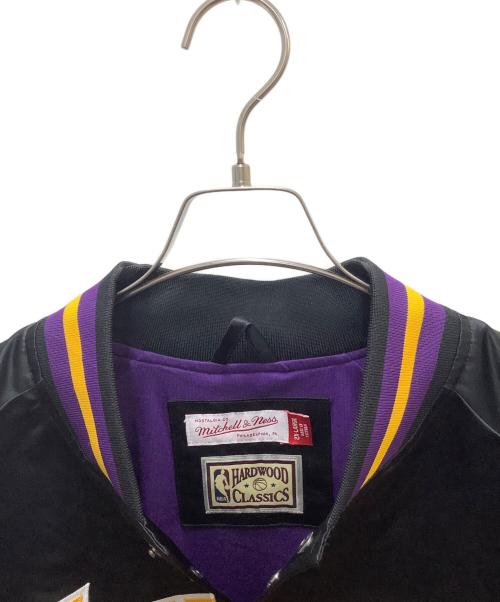 MITCHELL & NESS（ミッチェルアンドネス）MITCHELL & NESS (ミッチェルアンドネス) レイカーズ スタジャン ブラック×パープル サイズ:2X-LARGEの古着・服飾アイテム