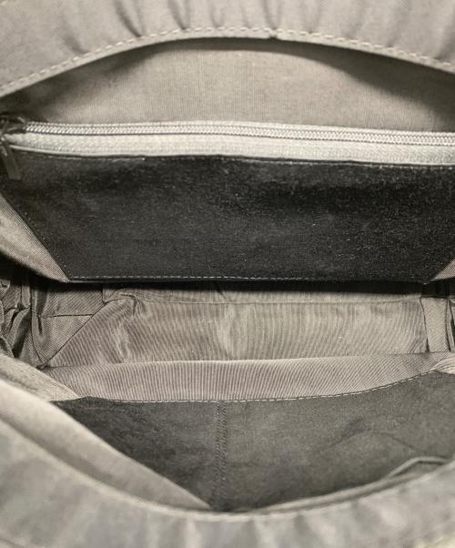 GIVENCHY（ジバンシィ）GIVENCHY (ジバンシィ) トートバッグ グレー×ブラックの古着・服飾アイテム