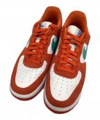 NIKEナイキ）の古着「AIRFORCE 1 07 LV8（エアフォース1）」｜ホワイト×オレンジ