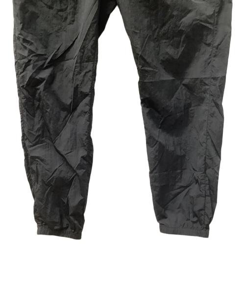 KITH（キス）KITH (キス) ナイロンパンツ ブラック サイズ:Mの古着・服飾アイテム
