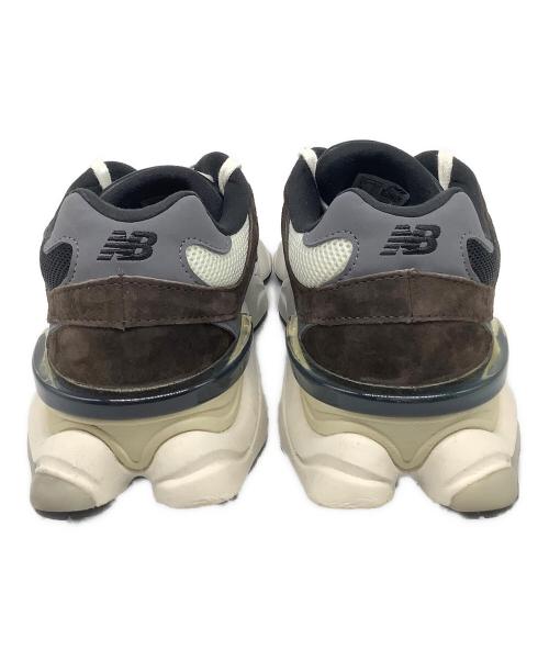 NEW BALANCE（ニューバランス）NEW BALANCE (ニューバランス) 9060 ブラウン×ブラック サイズ:US8.5の古着・服飾アイテム
