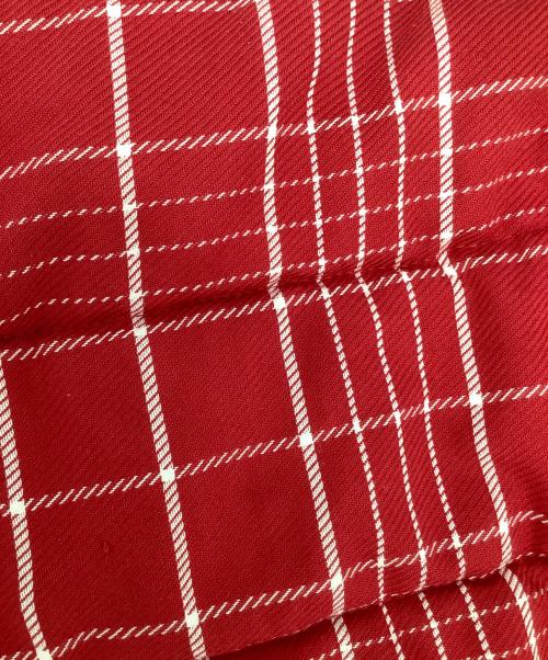 jacquemus（ジャックムス）jacquemus (ジャックムス) Le Bandana Capullo Scarf レッドの古着・服飾アイテム