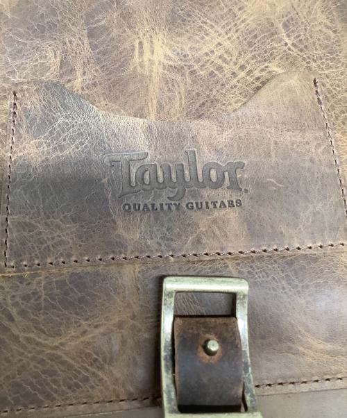 Taylor Guitars（テイラーギター）Taylor Guitars (ティラーギター) レザーバッグ ブラウンの古着・服飾アイテム