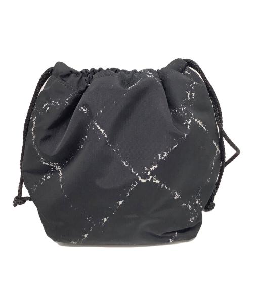 CHANEL（シャネル）CHANEL (シャネル) ポーチ ブラック×ホワイトの古着・服飾アイテム