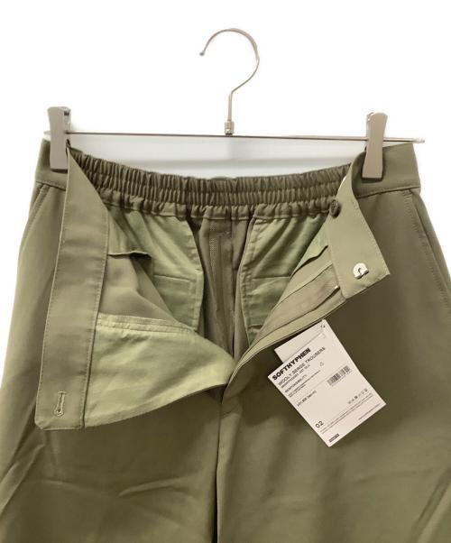 SOFTHYPHEN（ソフトハイフン）SOFTHYPHEN (ソフトハイフン) WOOLY SERGE TROUSERS オリーブ サイズ:02 未使用品の古着・服飾アイテム
