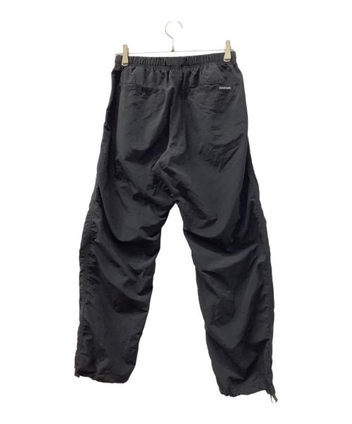 GRAMICCI（グラミチ）GRAMICCI (グラミチ) LOWERCASE (ロウワーケース) ナイロントラックパンツ ブラック サイズ:ASIA Mの古着・服飾アイテム