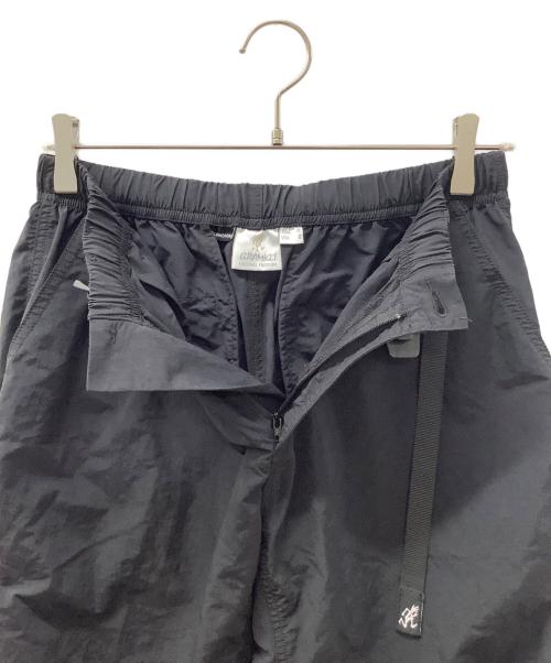 GRAMICCI（グラミチ）GRAMICCI (グラミチ) LOWERCASE (ロウワーケース) ナイロントラックパンツ ブラック サイズ:ASIA Mの古着・服飾アイテム