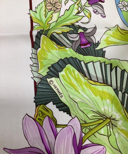 HERMES（エルメス）HERMES (エルメス) カレ90 SARASVATI (サラスヴァティ) ベージュの古着・服飾アイテム