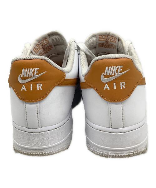 NIKE（ナイキ）NIKE (ナイキ) AIR FORCE1（エアフォース） ホワイト×オレンジ サイズ:US9の古着・服飾アイテム