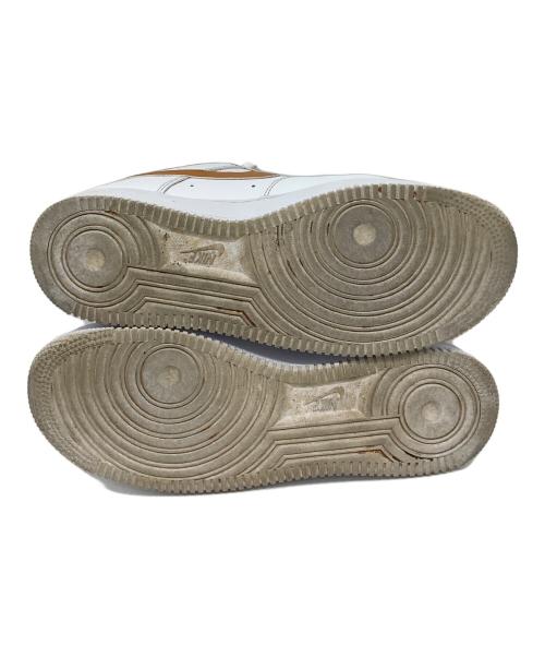 NIKE（ナイキ）NIKE (ナイキ) AIR FORCE1（エアフォース） ホワイト×オレンジ サイズ:US9の古着・服飾アイテム