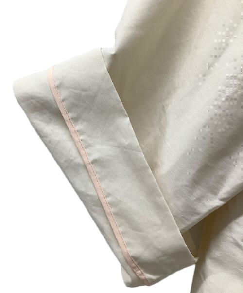 YORI（ヨリ）YORI (ヨリ) サイドフレアカラーコート アイボリー サイズ:36の古着・服飾アイテム