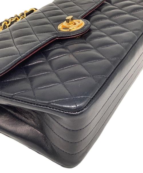 CHANEL（シャネル）CHANEL (シャネル) チェーンショルダーバッグ ネイビーの古着・服飾アイテム