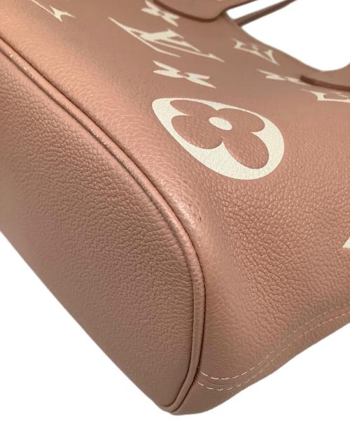 LOUIS VUITTON（ルイ ヴィトン）LOUIS VUITTON (ルイ ヴィトン) モノグラム・アンプラント ローズトリアノン×クレームの古着・服飾アイテム