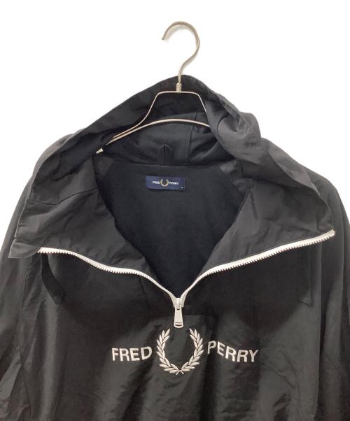 FRED PERRY（フレッドペリー）FRED PERRY (フレッドペリー) Embroidered Half Zip JKT ブラック サイズ:Mの古着・服飾アイテム