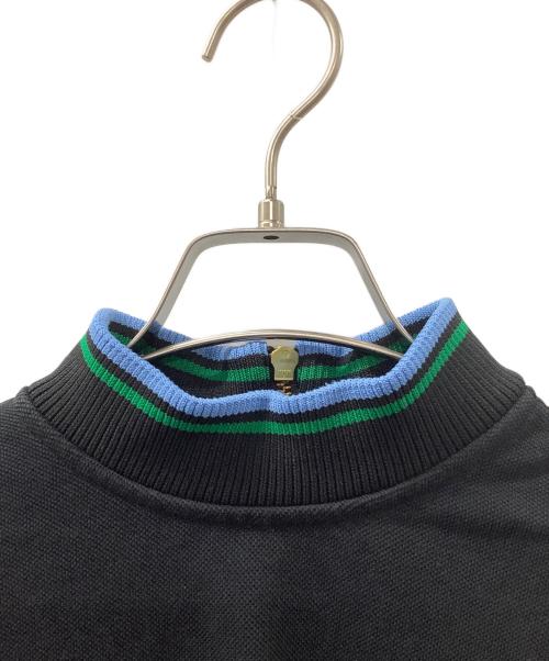 FRED PERRY（フレッドペリー）FRED PERRY (フレッドペリー) AKANE UTSUNOMIYA (アカネウツノミヤ) スウェット ブラック サイズ:UK10の古着・服飾アイテム