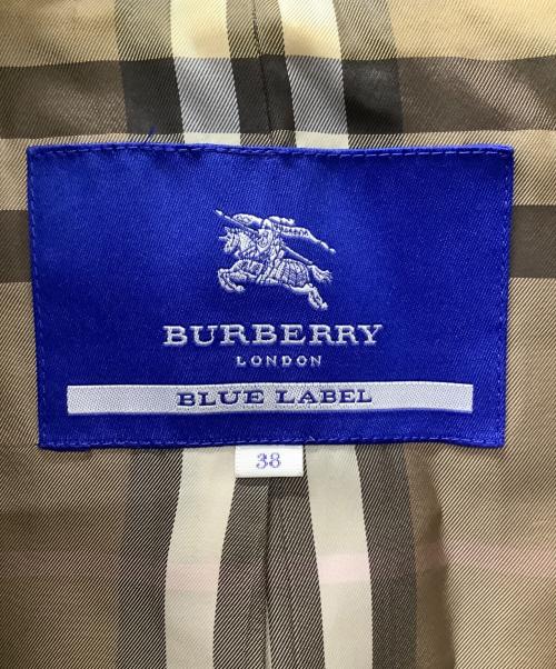 BURBERRY BLUE LABEL（バーバリーロンドンブルーレーベル）BURBERRY BLUE LABEL (バーバリーロンドンブルーレーベル) コート ベージュ サイズ:38の古着・服飾アイテム