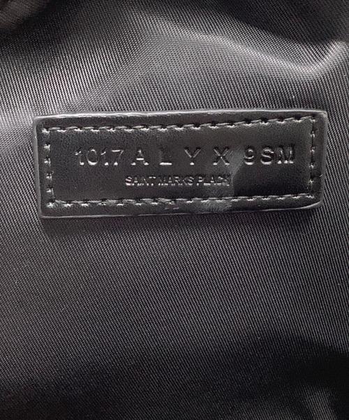 1017 ALYX 9SM（テンセブンティーン アリクス ナインエスエム）1017 ALYX 9SM (テンセブンティーン アリクス ナインエスエム) ボディーバッグ ブラックの古着・服飾アイテム