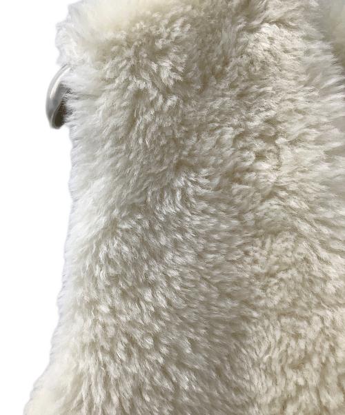 Rie miller（リエ ミラー）Rie miller (リエ ミラー) エコファーミドル丈ジレ ベージュ サイズ:38 未使用品の古着・服飾アイテム