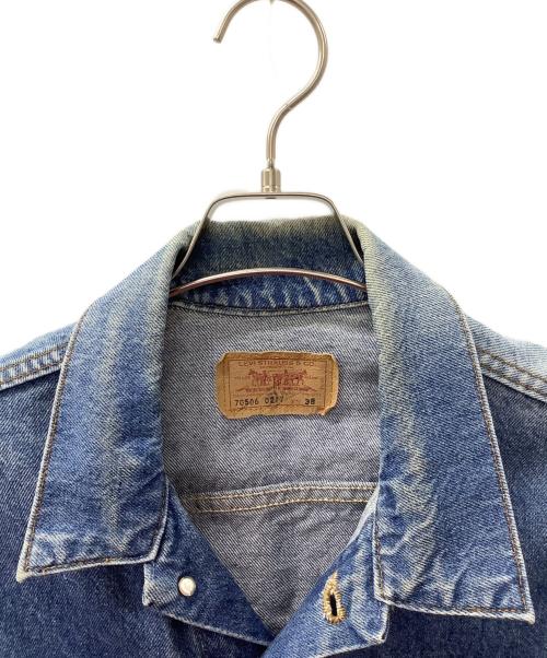 LEVI'S（リーバイス）LEVI'S (リーバイス) デニムジャケット インディゴ サイズ:38の古着・服飾アイテム